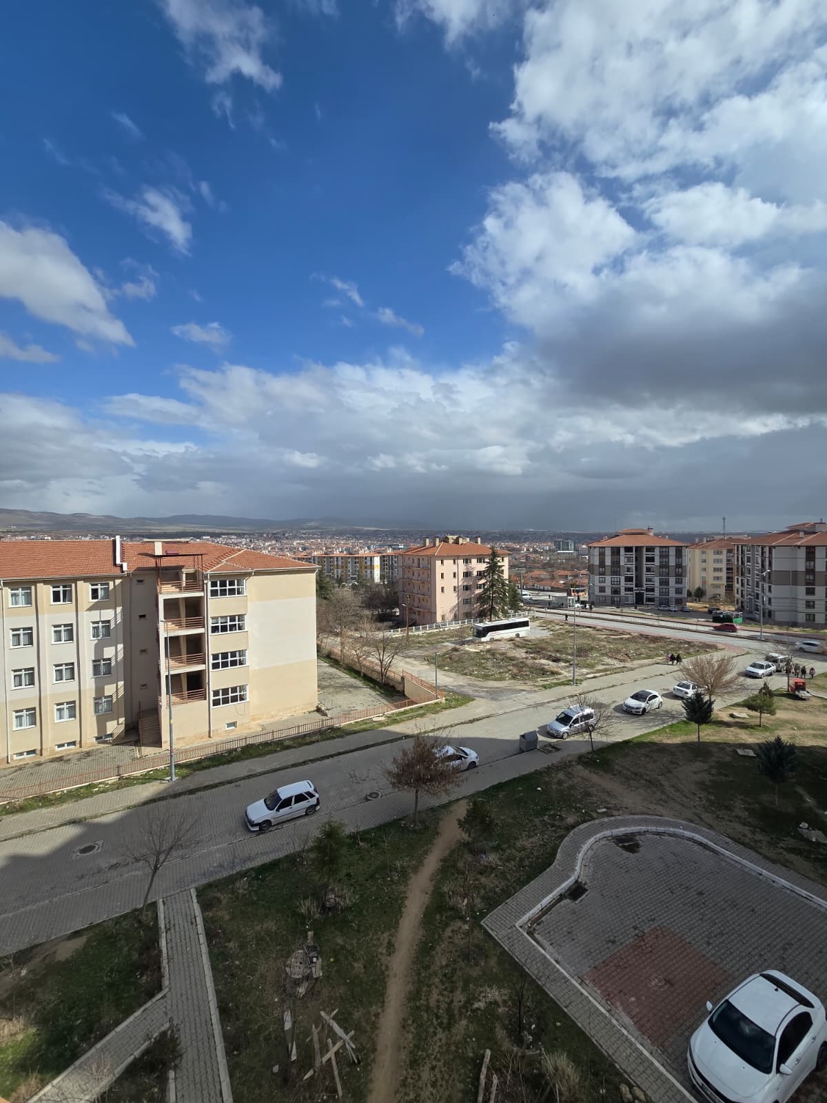 BAĞBAŞI TOKİ 2. ETAP 3+1 KİRALIK DAİRE